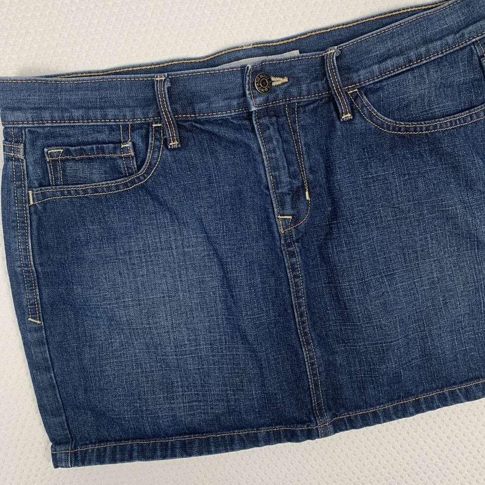 Old Navy Jean Mini Skirt Women’s Size 8 Blue Denim Pockets